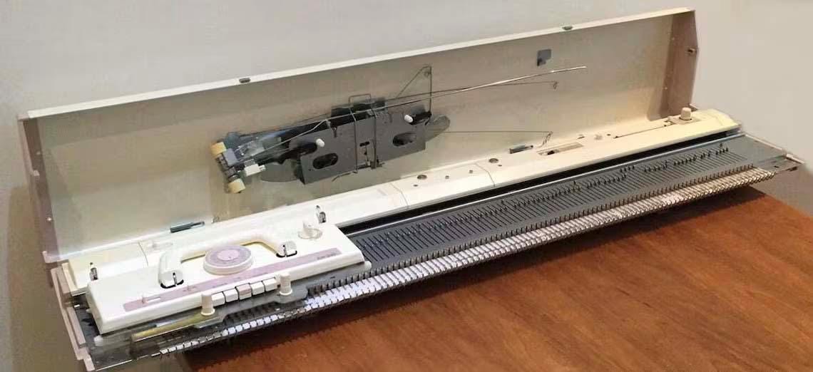 KH260 Punch Card Chunky Knitting Machine