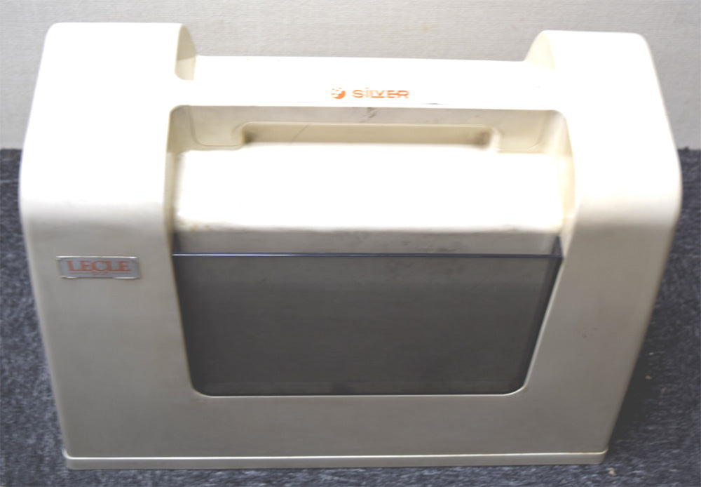 Caja protectora para máquina de tejer SINGER SILVER REED MK70 HK160