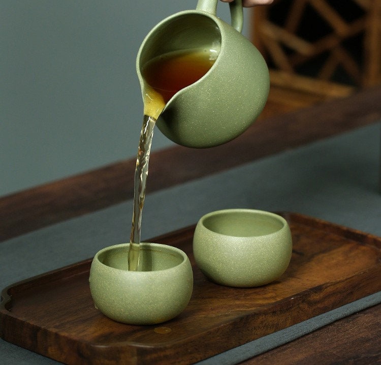 LIONRHK TEA - Yixing Zisha Clay Teapot, Ore Green Clay, Auspicious Well Fence 300cc