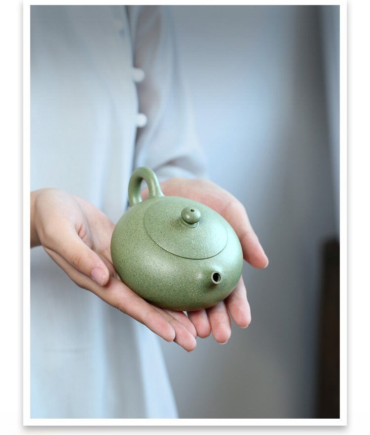 LIONRHK TEA - Yixing Zisha Clay Teapot, Ore Green Clay, Bian Xishi 210cc