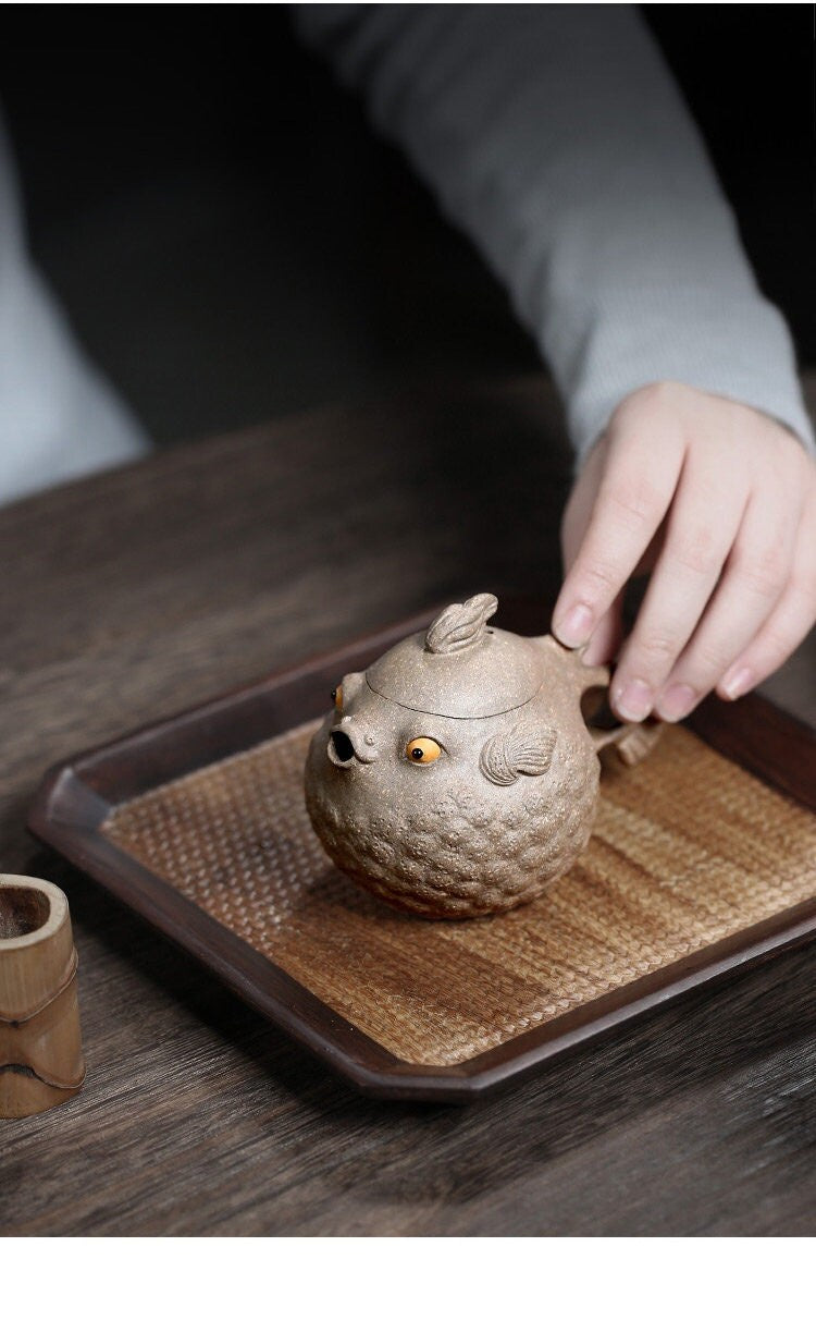 LIONRHK TEA - Yixing Zisha Clay Teapot, Ore Green Clay, Cute Little Puffer Fish In One Go 150cc