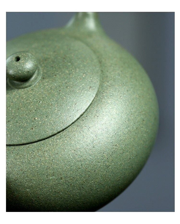 LIONRHK TEA - Yixing Zisha Clay Teapot, Ore Green Clay, Bian Xishi 210cc