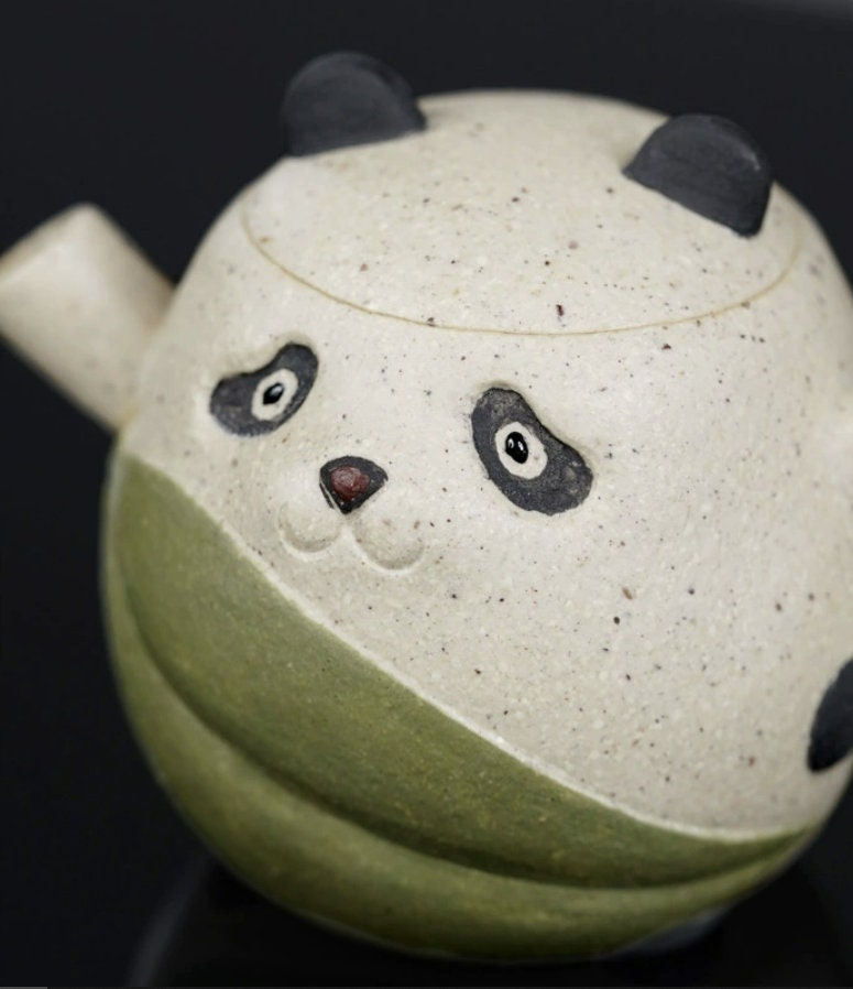 LIONRHK TEA - Yixing Zisha Clay Teapot, Panda Tea Pot 120cc