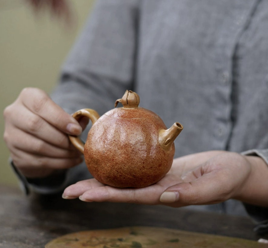 LIONRHK TEA - Yixing Zisha Clay Teapot, Pomegranate Tea Pot 170cc