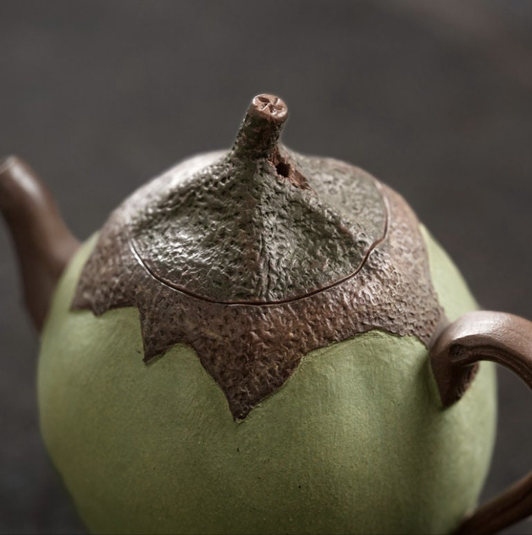 LIONRHK TEA - Yixing Zisha Clay Teapot, Eggplant Tea Pot 180cc