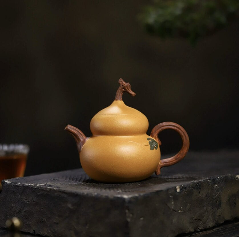 LIONRHK TEA - Yixing Zisha Clay Teapot, Gourd Tea Pot 200ml