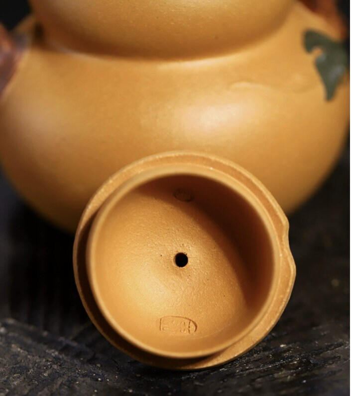 LIONRHK TEA - Yixing Zisha Clay Teapot, Gourd Tea Pot 200ml