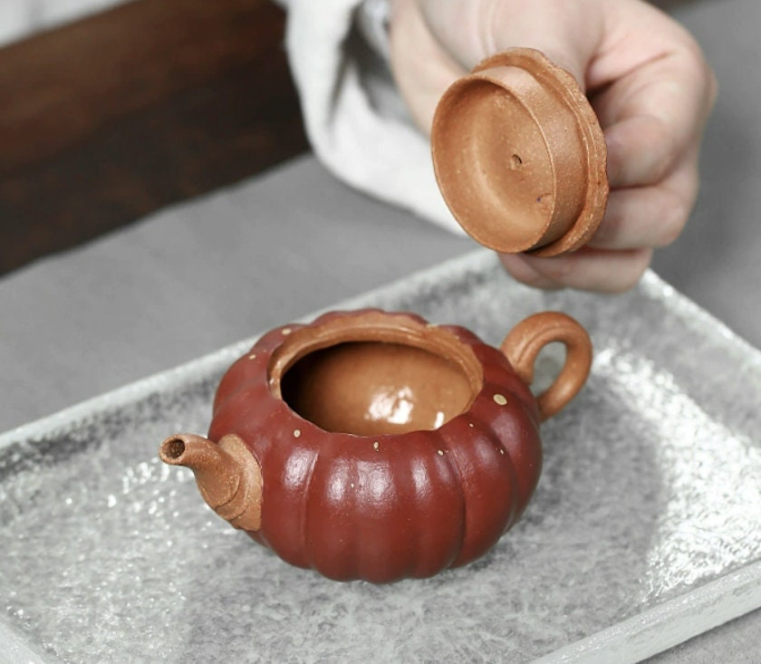 LIONRHK TEA - Yixing Zisha Clay Teapot, Pumpkin Tea Pot 120cc