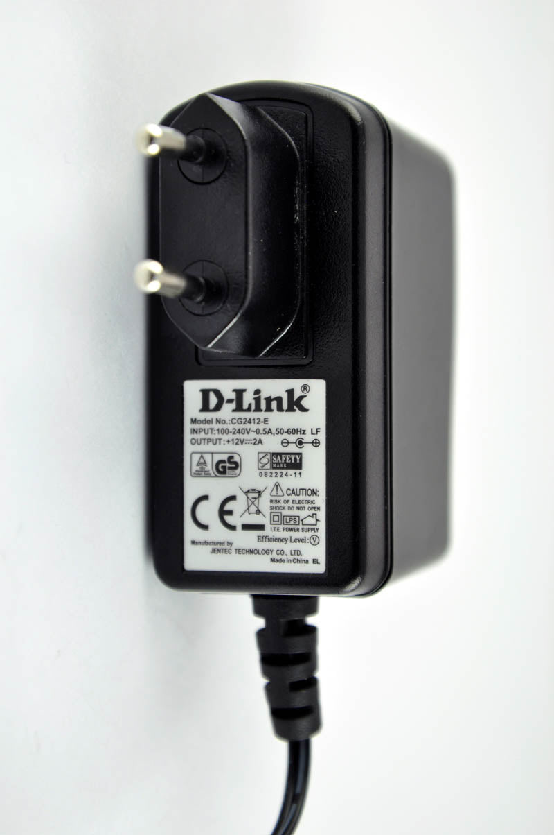 C 型電源轉接器，歐式插頭，適用於 12V / 2A - 887003 