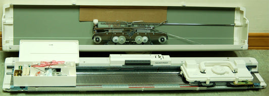 SK280 Standard Gauge 24 Stitches PUNCH CARD KNITTING MACHINE